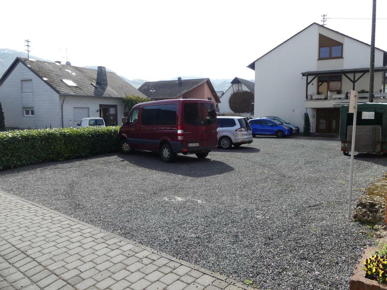 Weingut & Gaestehaus Edwin Hoffmann Trittenheim Exterior foto